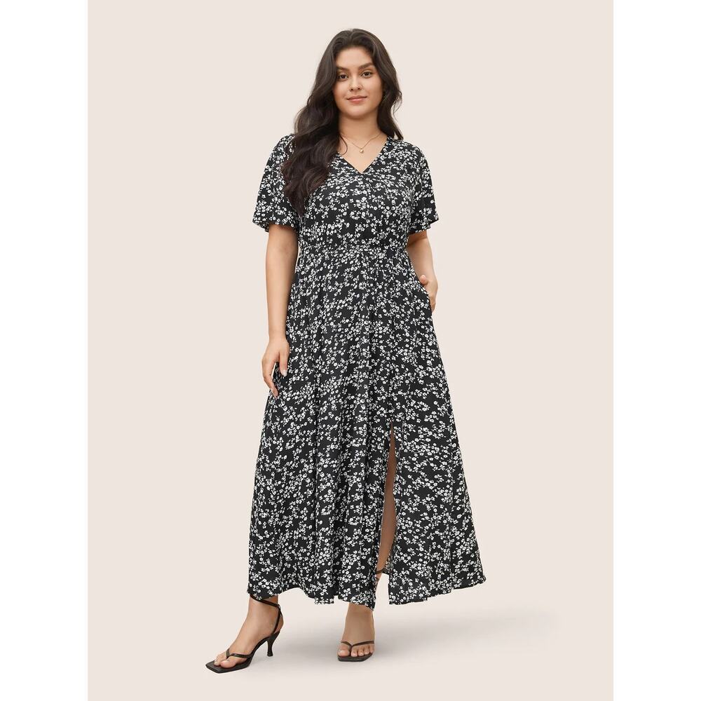 Black and White Floral V-Neck Maxi Dress